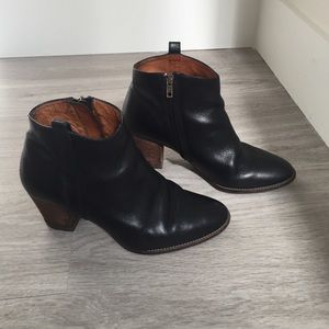 Black Booties
