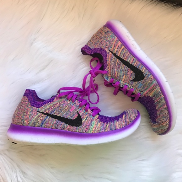 Nike Shoes - Nike Free Run Flyknit Sneakers