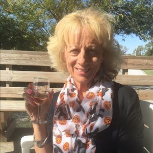 Meet your Posher, Teresa