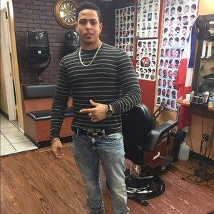 Meet your Posher, Luis