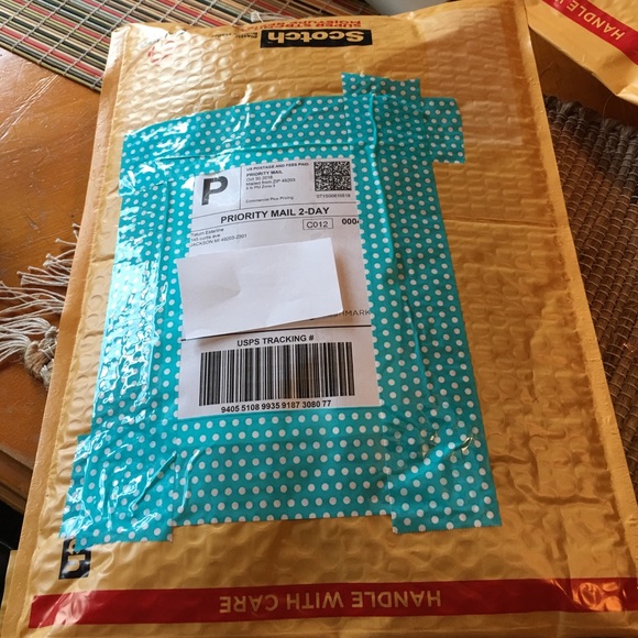 SHIPPING