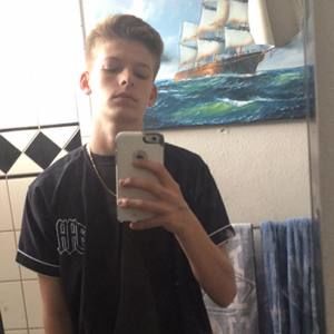 Meet your Posher, Tanner