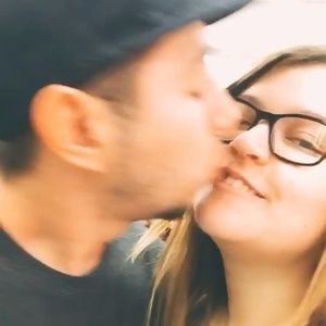 Meet your Posher, Nadine