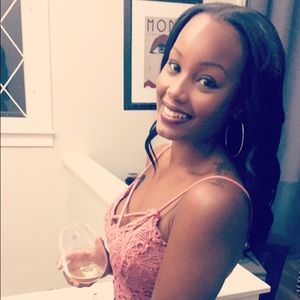 Meet your Posher, Jasmine