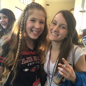 Meet your Posher, Ashton