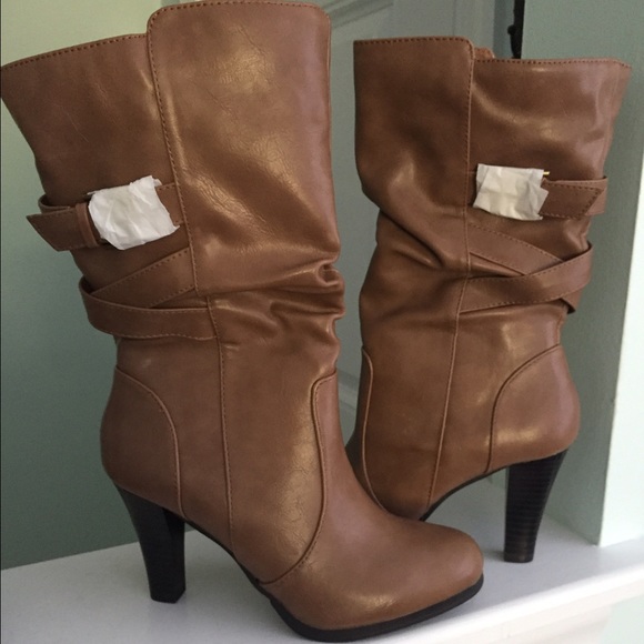 Brand New (no box) Ana brown boots. Size 6