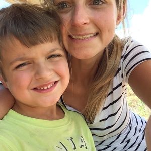 Meet your Posher, Candice