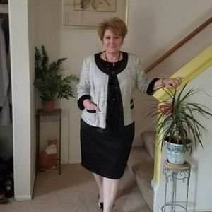 Meet your Posher, Dena