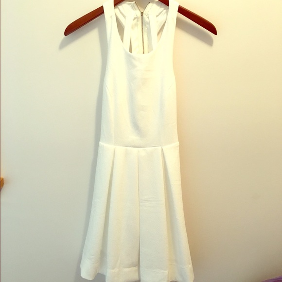 Lulu's white dress - nwot