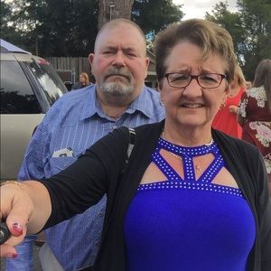 Meet your Posher, Tina