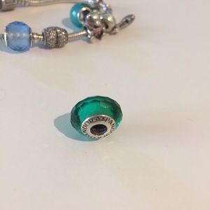 Pandora green fascinating murano charm