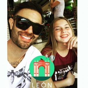 Meet your Posher, Daniel