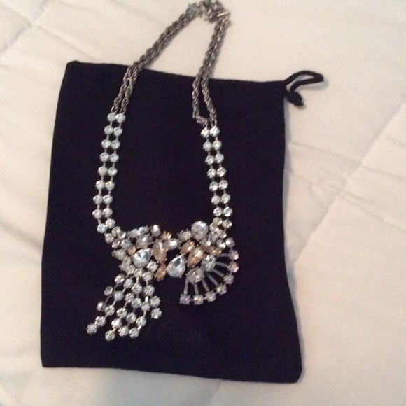 Banana Republic Jewelry - Banana Republic statement necklace