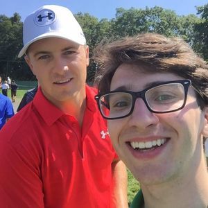 Meet your Posher, Mark