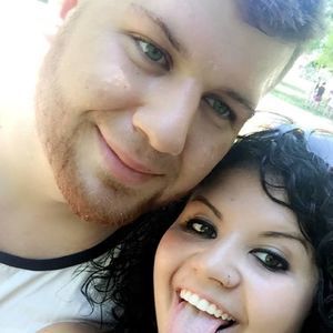 Meet your Posher, Joshua