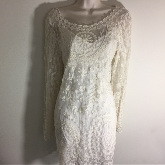 AUTHENTIC LINED FREE PEOPLE BELL SLEEVE DRESS - Picture 2 of 3
