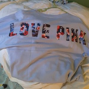 🎉🎉 flash sale, 2 hours only 🎉🎉 nwt crew