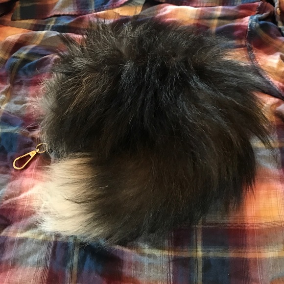 Cute vintage Very large gray fox tail pom pom like - Picture 4 of 4