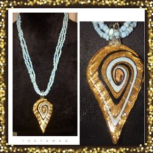 ❄️Beautiful Beaded Necklace❄️