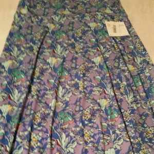 1hr sale! 2x lularoe maxi skirt.  Purple floral