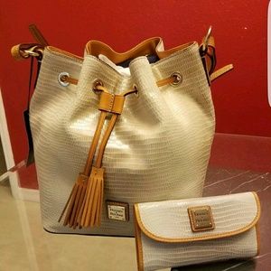 Dooney & Bourke Handbag w/ matching Purse