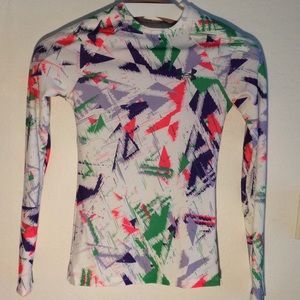 Under Armor Heat Long sleeved top Youth size Large