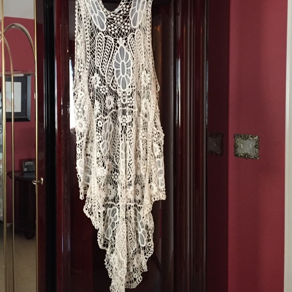 Sleeveless duster - Picture 3 of 3