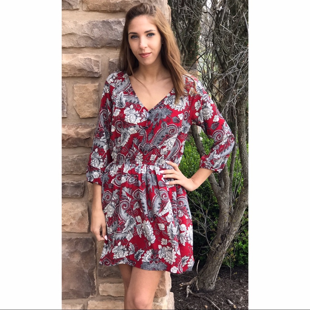 Red Paisley Print Dress - Picture 3 of 3