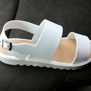 White flat form sandals