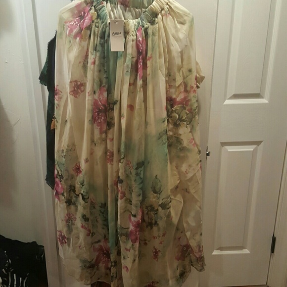 Floral Maxi skirt