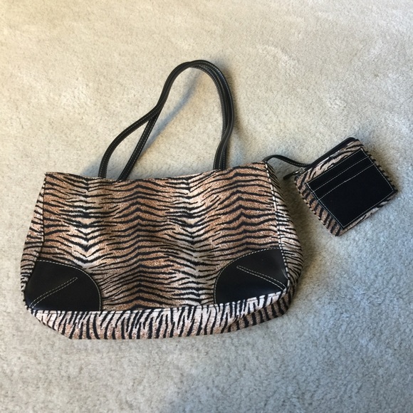 *SALE Liz Claiborne purse with matching coin purse