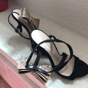 Shoe