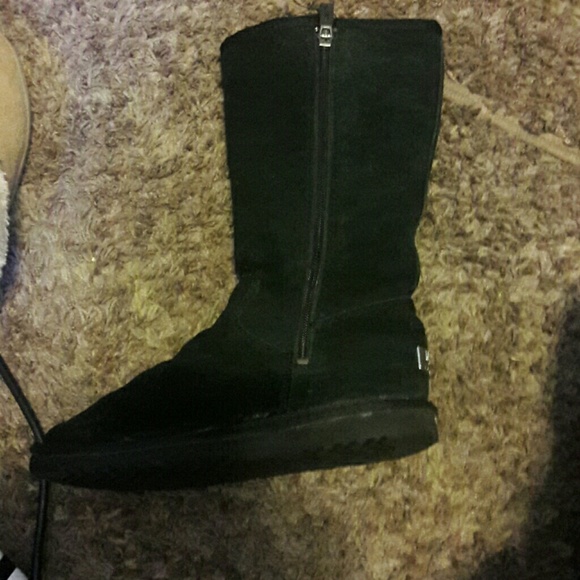 uug boots - Picture 2 of 4