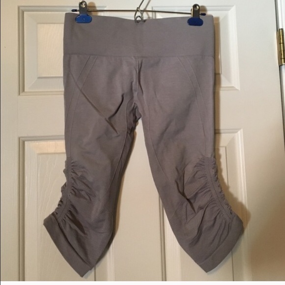 Lululemon seamless workout capris