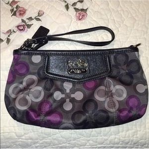❌SOLD❌ Authentic Coach Wristlet