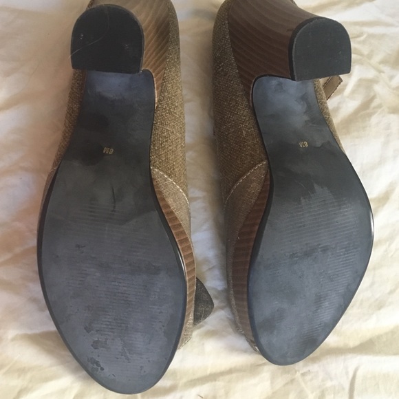 Stacked heal burlap and floral shoes - Picture 4 of 4