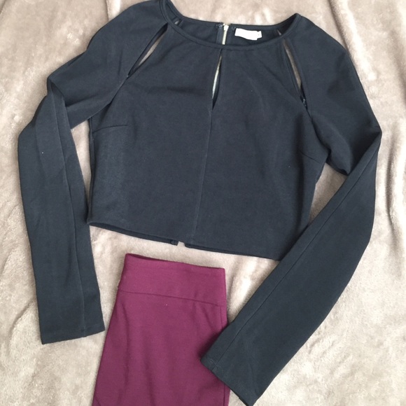 Tobi NWOT Fall Crop Top