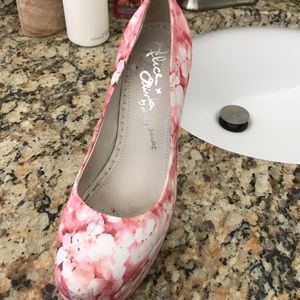 Shoe