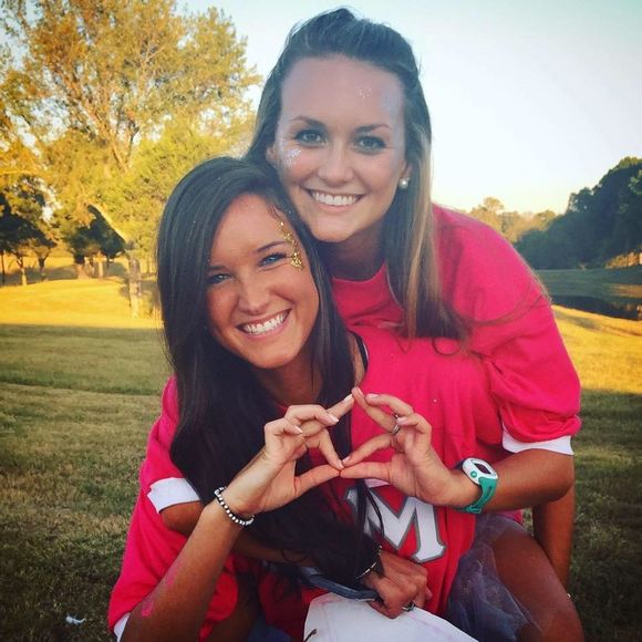 Meet your Posher, Nicole