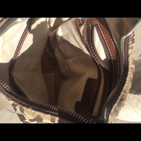 Michale Kors brown purse - Picture 4 of 4