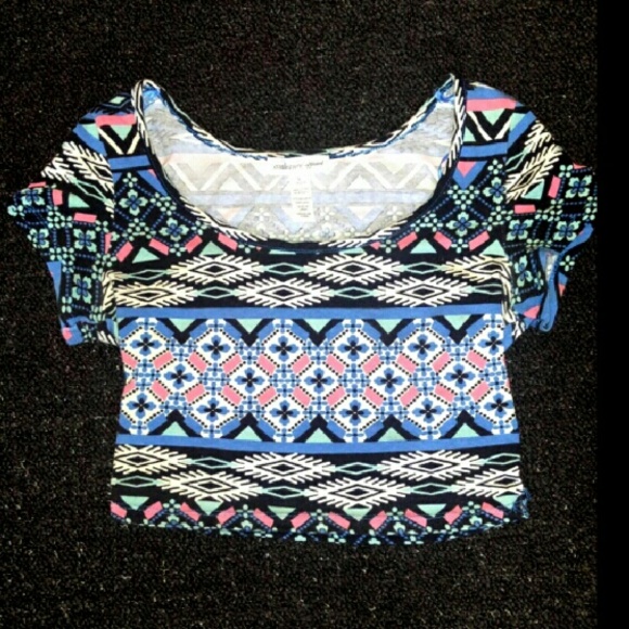 Aztec Crop top
