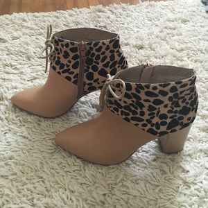 Seychelles leopard print booties