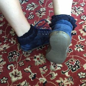 blue suede vans chukkas