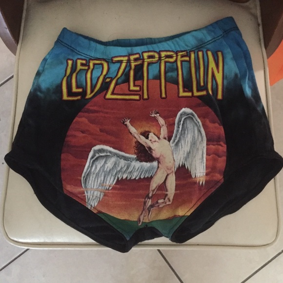 BAD VIBES Led Zeppelin T Shirt Dip Dye Shorts NWOT