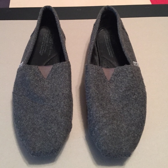 Women's TOMS Gray Slip On's