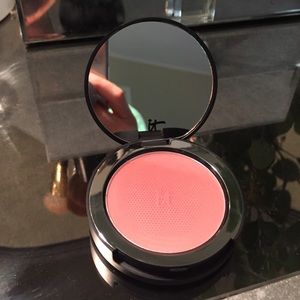 It Cosmetics Bye Bye Pores Blush(Naturally Pretty)