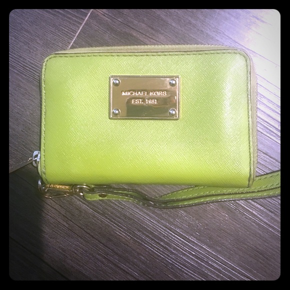 Michael Kors green wristlet