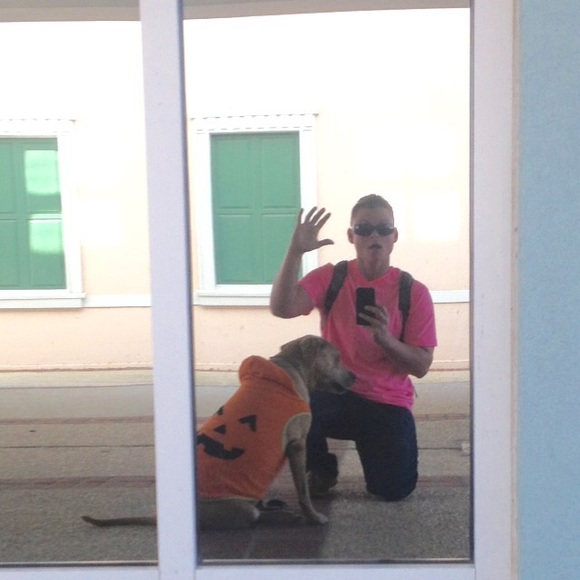 Meet your Posher, Ray - Picture 1 of 1