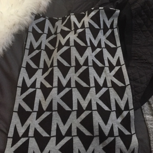 Michael Kors infinity scarf