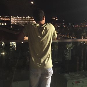 Meet your Posher, Jay percey